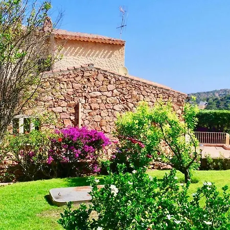 Vali Vila Baia Sardinia
