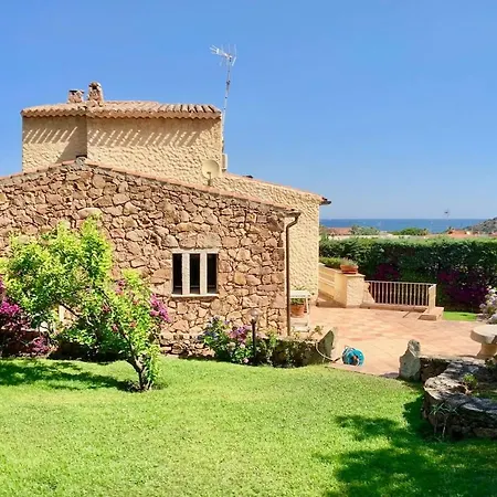 Vali Vila Baia Sardinia